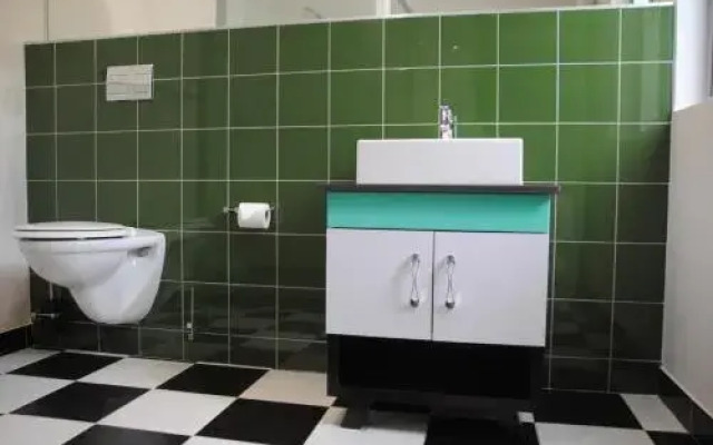 HP Twelve Accommodation