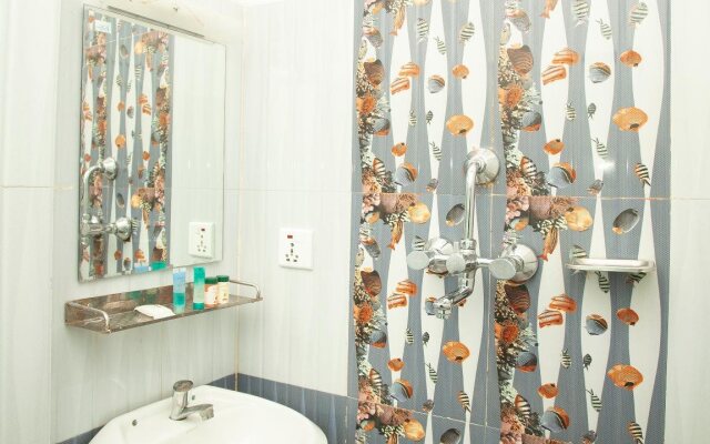 OYO 219 Hotel Royal Kusum
