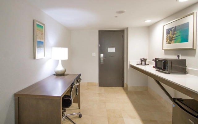 Comfort Inn & Suites Downtown Brickell-Port of Miami
