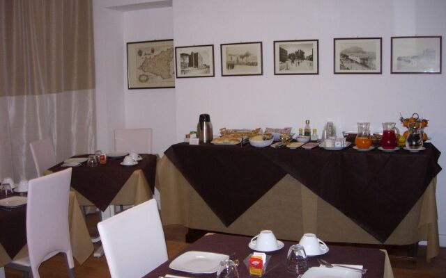 Afea Art & Rooms