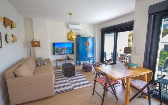 Los Mangos Swedish Style Nerja Canovas