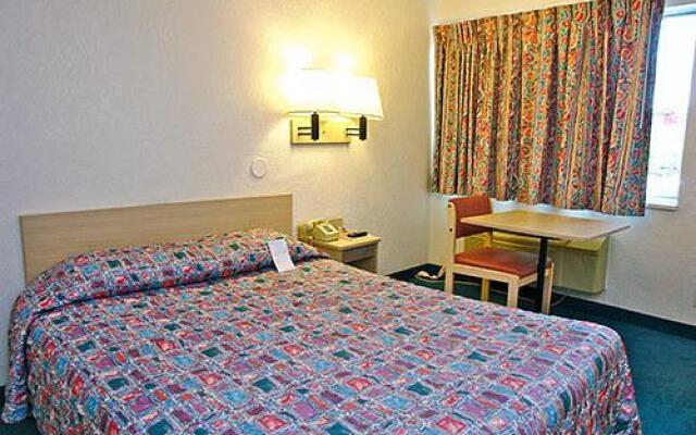 Baymont Inn and Suites OHare/Elk Grove Village