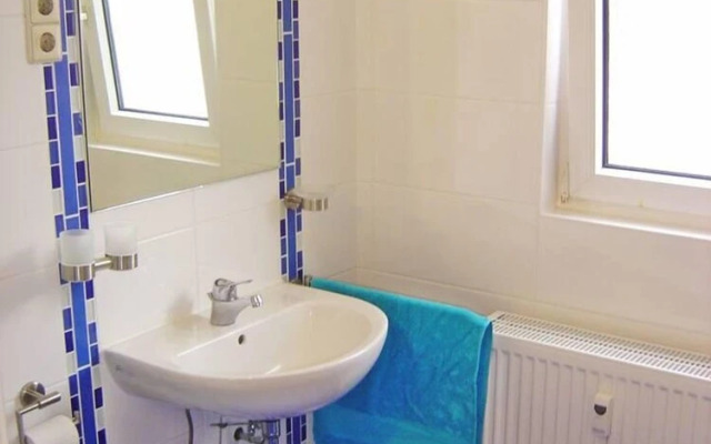 2 Bed Apt Sleeps 5 - Rooftop Terrace, Wifi