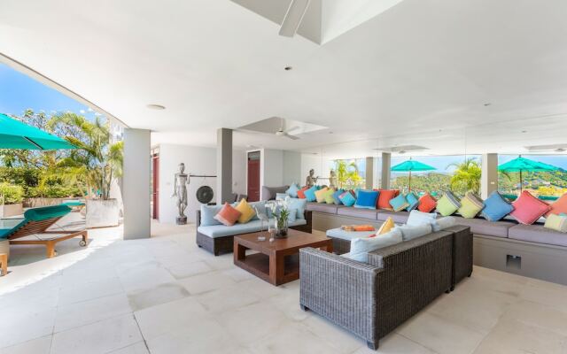 Villa Firefly