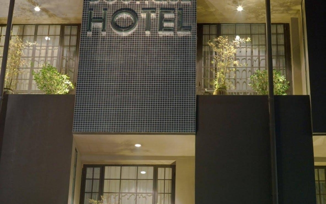 hotelImage