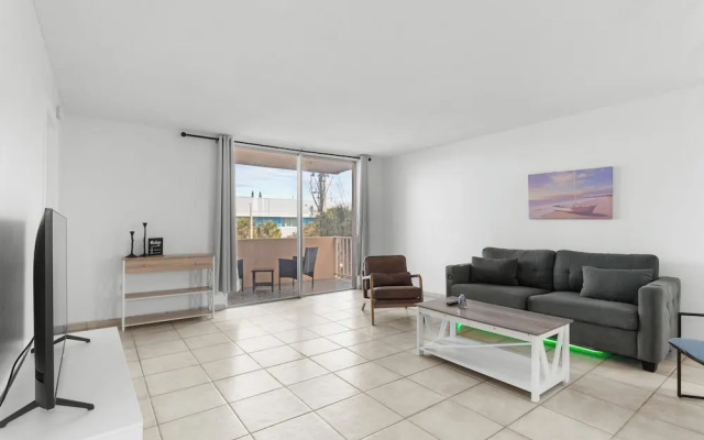 Bay Harbor Sunset Apt 3A