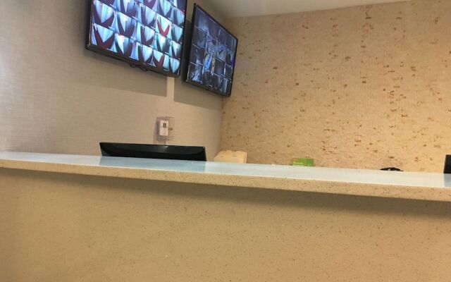 Comfort Inn Brooklyn