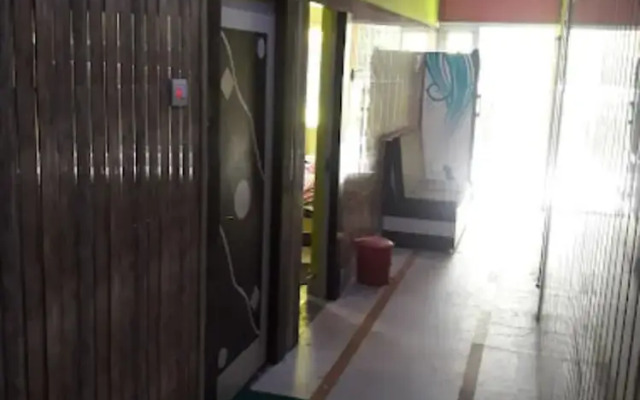 Hotel Oliviass by OYO Rooms