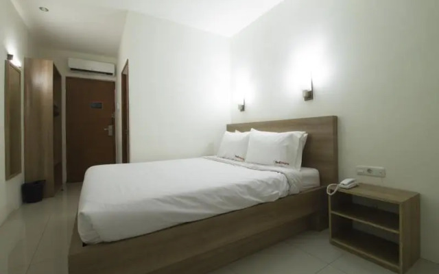 RedDoorz @ Pasir Koja