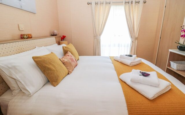 Cedar Creek Lodge