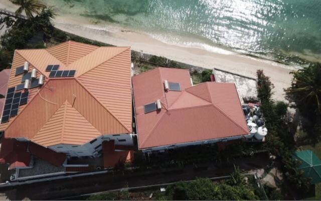 Grand Anse Beach Palace