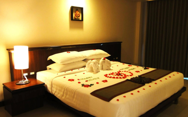 Thanthip Beach Resort
