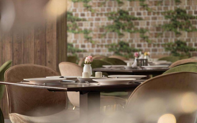 Hotel 21
