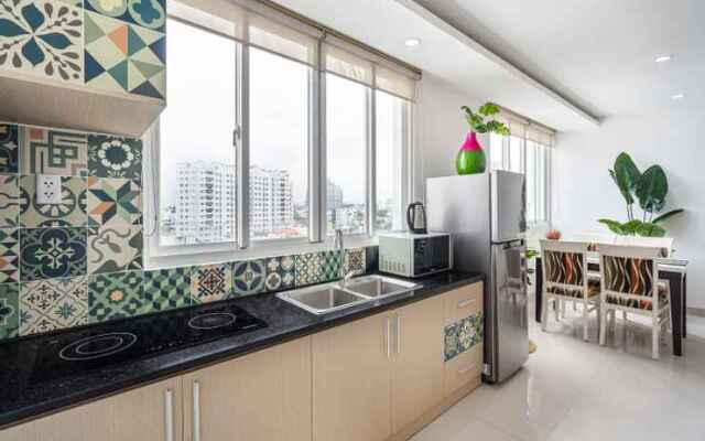 HoLo Alex House Saigon - Serviced HomeStay