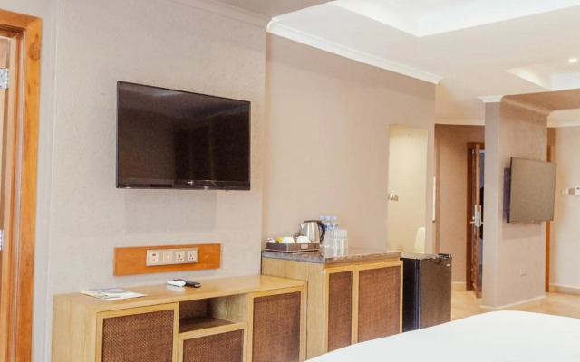 Tanga Beach Resort & Spa