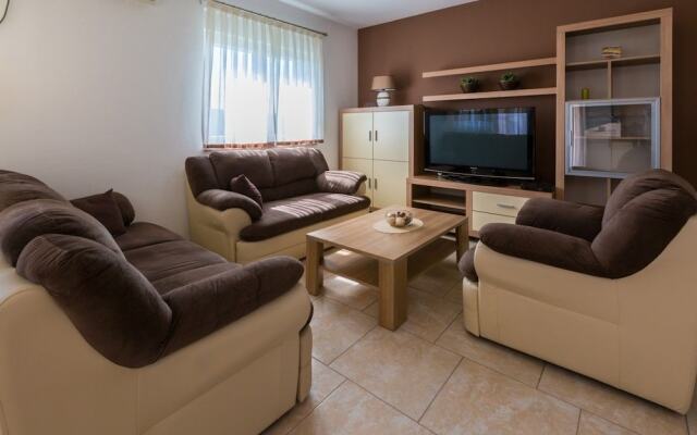 Apartment Villa Gome