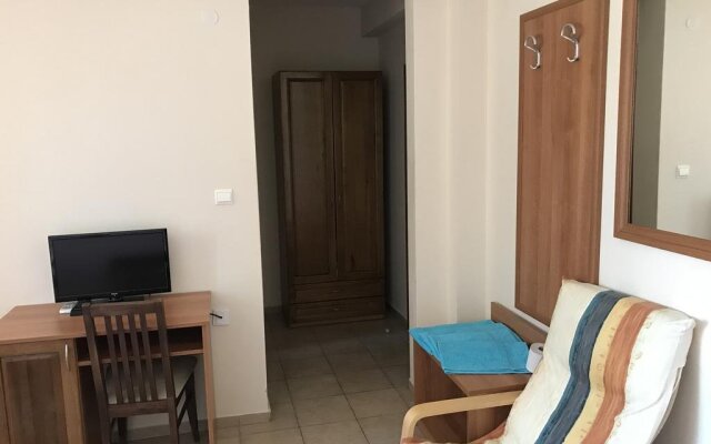 Kladenetsa Guest House