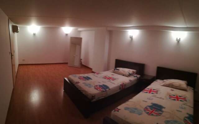 Great Deal Duplex In Siwar, 3 Bedrooms, Minimum 28 Days, Pool, Electricity 247