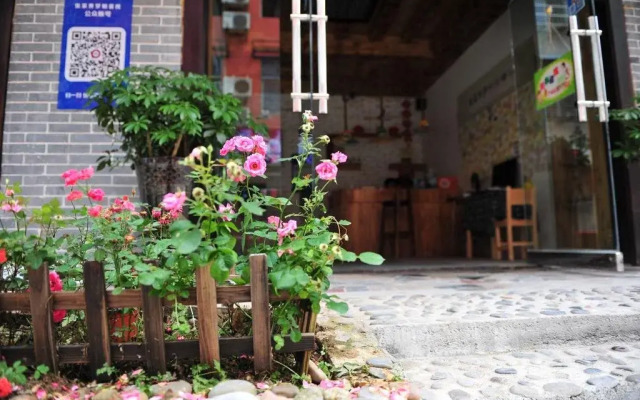 Dream PA International Youth Hotel Wulingyuan Store