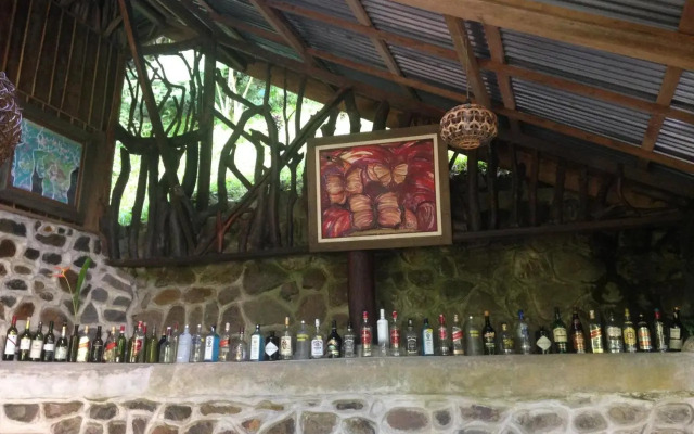 Kupu Kupu Garden Guest House & Cafe