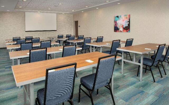 Home2 Suites by Hilton Columbus Polaris