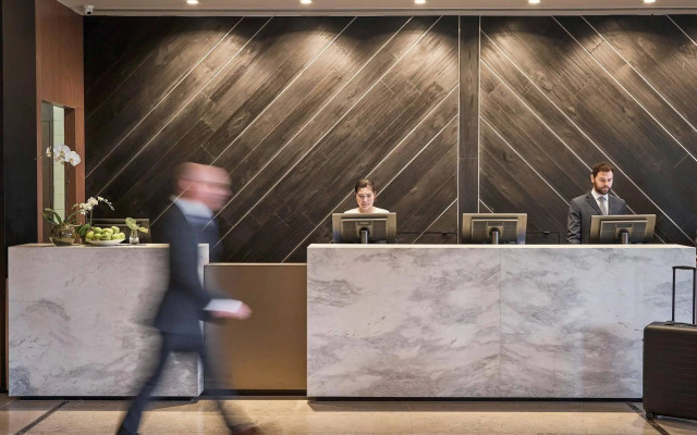 Pullman Melbourne on the Park