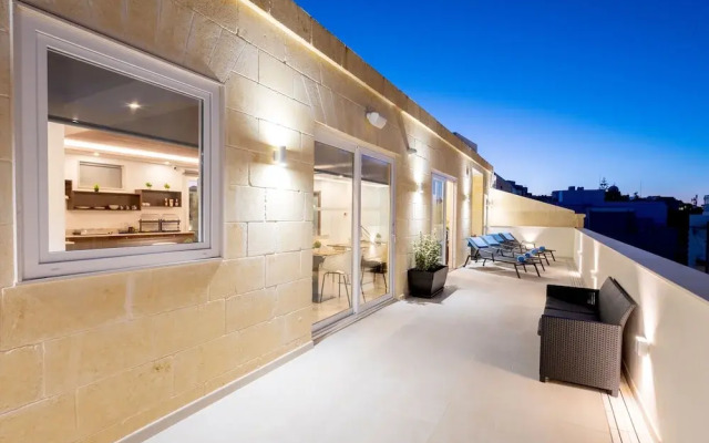 C4 Retreats by Georges Boutique Living