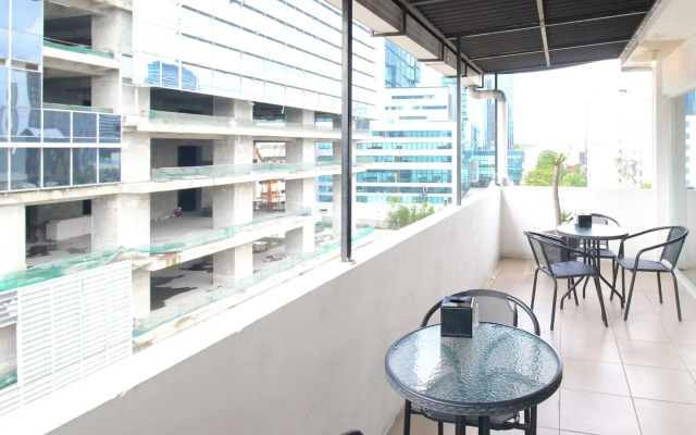 Residence 100