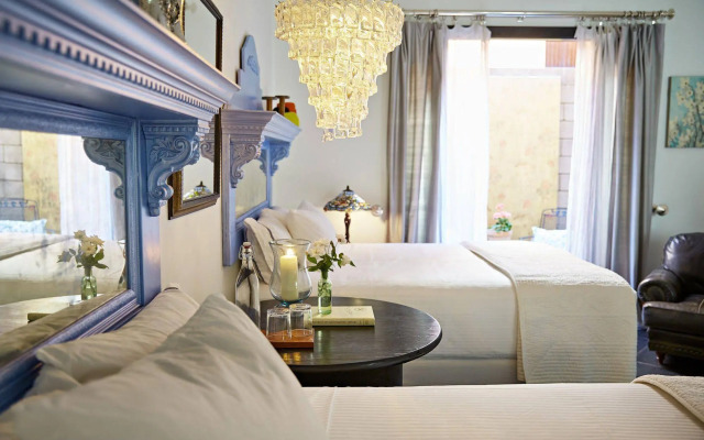 Bespoke Inn Scottsdale