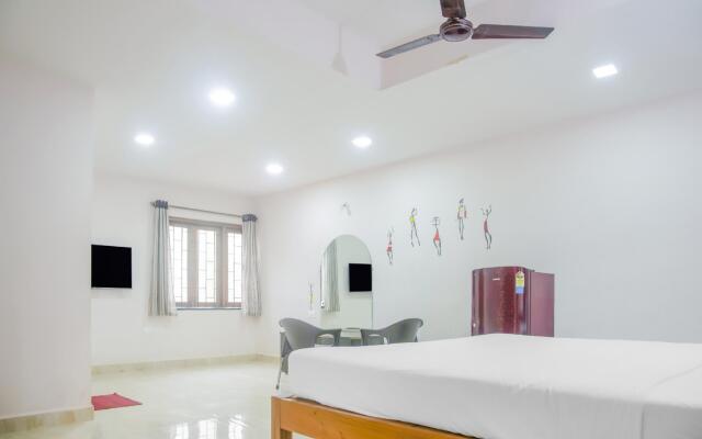 OYO Home 79949 Charming Studios Calangute