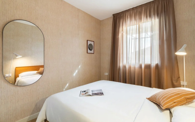 Sagrada Familia Apartment By Olala Homes