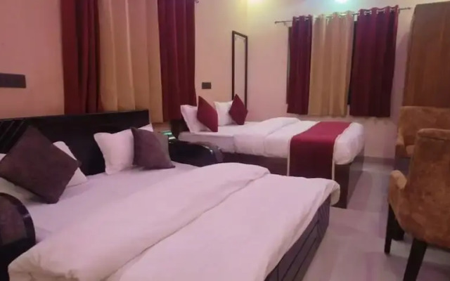 Pavitram Hotel & Banquet