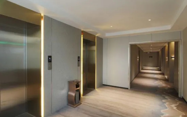 Yongli Huanpeng Hotel (Qiaotou Square)