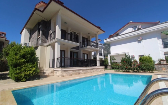 Opal Villa 3 by Villa Buketi