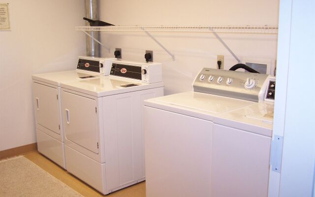 Highland Estates Resort Hotel