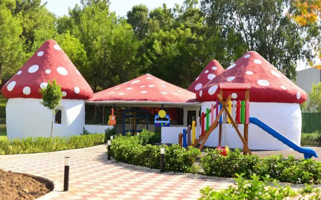 The Marilis Hill Resort Hotel & SPA