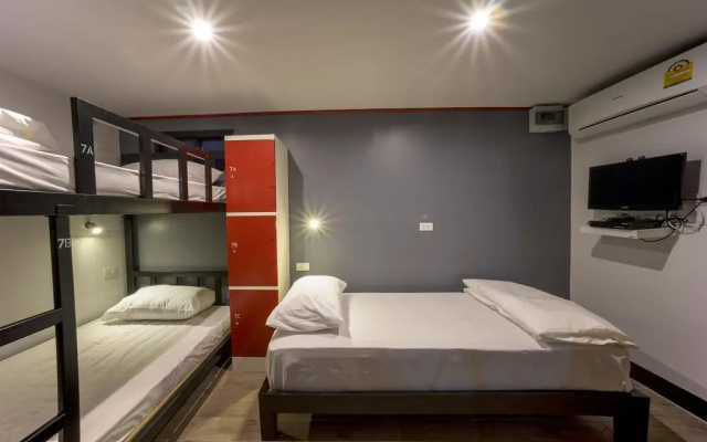 @Box Hostel