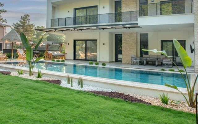 Villa Alis