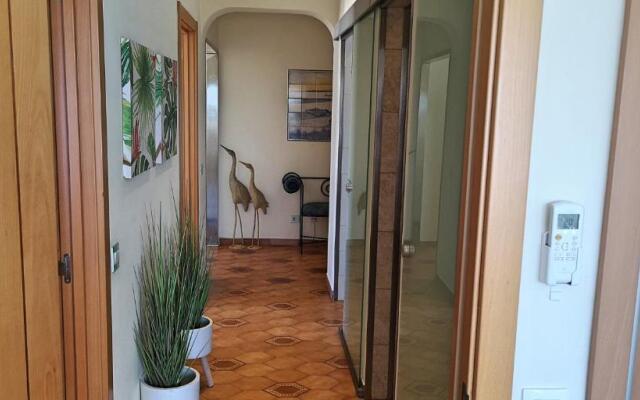 Penthouse T3 com Terraço e BBQ