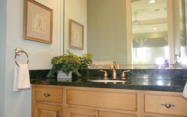 1370 North Collier Boulevard