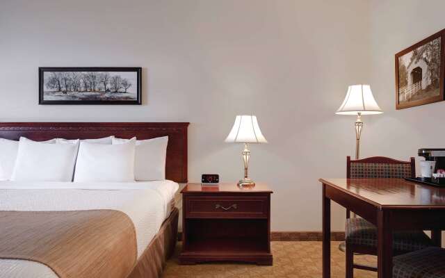 Days Inn by Wyndham Dawson Creek