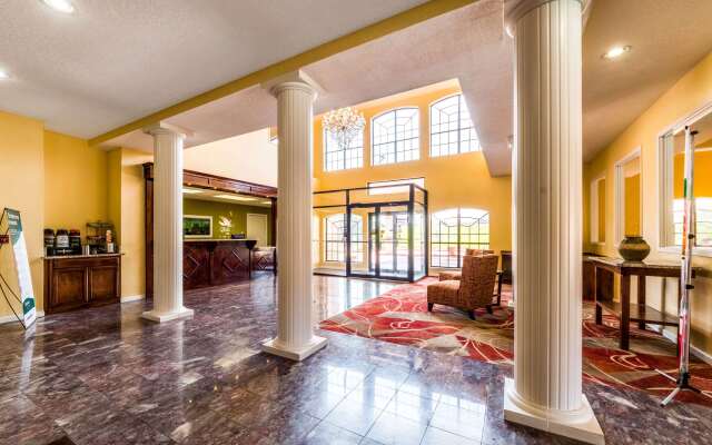 Quality Inn University near Downtown
