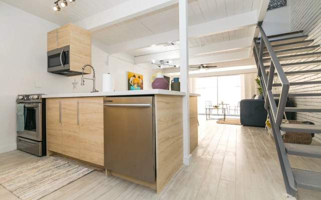 Medcenter Townhomes by Dunyha