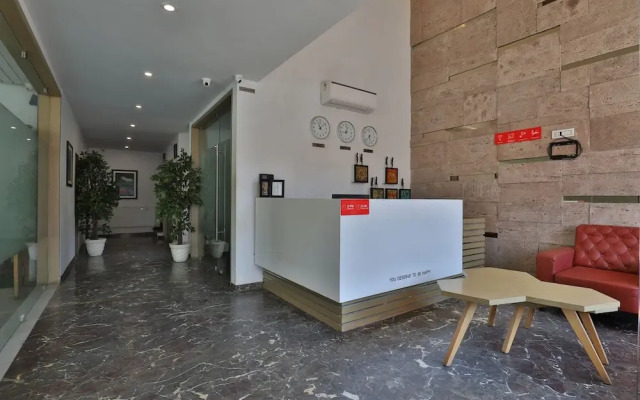 OYO 29305 Hotel Sanskruti Inn