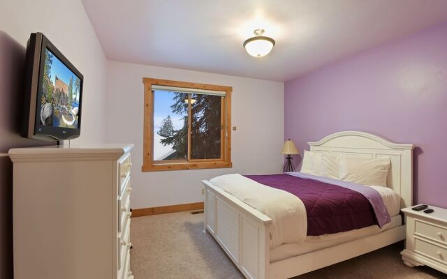 Skislope Sanctuary Close to Outdoor Activities