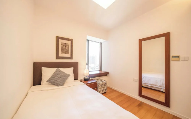 Tyms Elegant 2BR 1BA Apt Walk to Malls