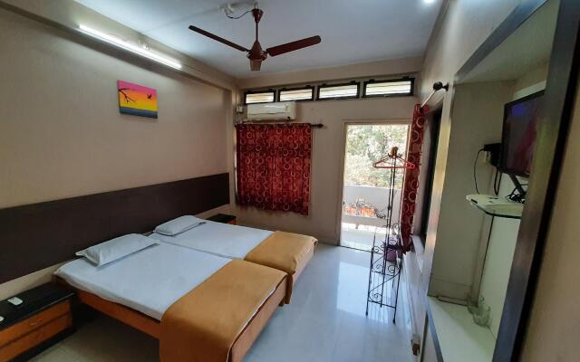 Hotel Ashray Residency