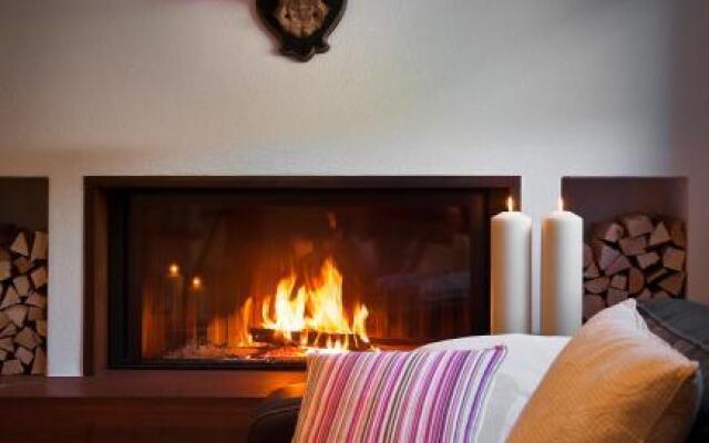Helmhotel