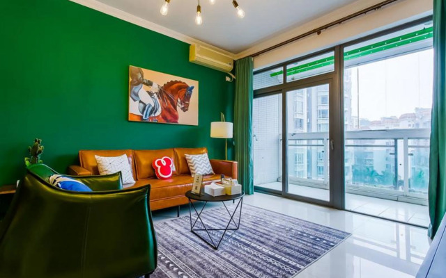 Locals Boutique Apartment Jida No.4