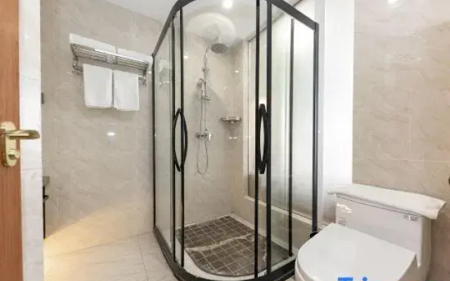 Starway Hotel Shanghai Necc Beiqing Highway
